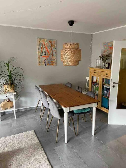 Stylische Maisonettewohnung Stadionnaehe,Wald,Westfalenhalle Дортмунд Екстер'єр фото